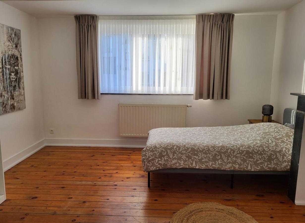 Brussels Bed & Blockchain Private Rooms With Shared Bathroom Exteriér fotografie