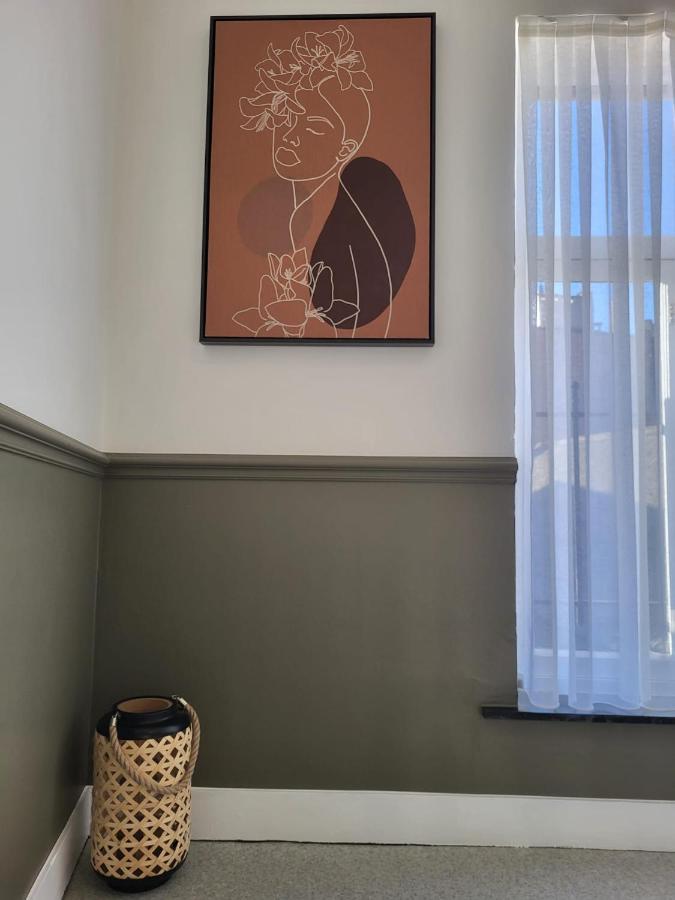 Brussels Bed & Blockchain Private Rooms With Shared Bathroom Exteriér fotografie